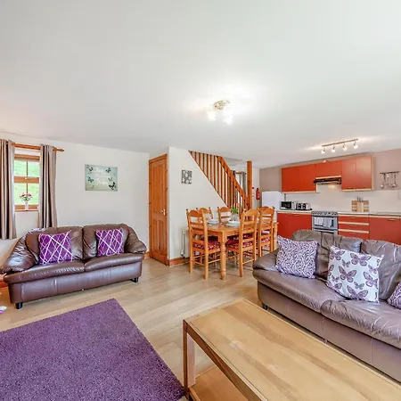 Nyaraló The - 28645 Alston